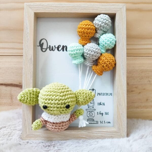 Cadre de naissance personnalisé en crochet, modèle Yoda